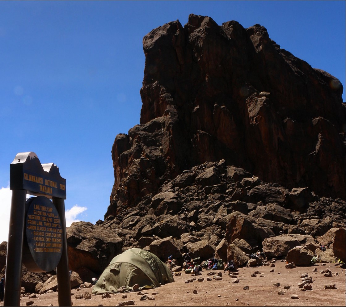 Day 4: Shira Camp (3,840 m / 12,600 ft) → Barranco Camp (3,850 m / 12,650 ft) via Lava Tower (4,550 m / 14,900 ft)