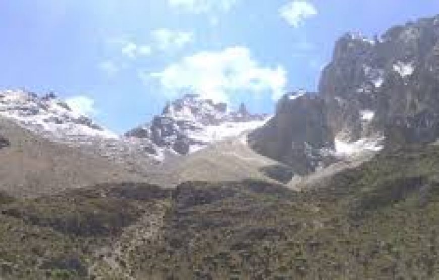 Mt Kenya Climb Sirimon Route