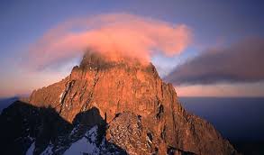 Day 5: Descent to Sirimon Gate and Transfer to Nairobi