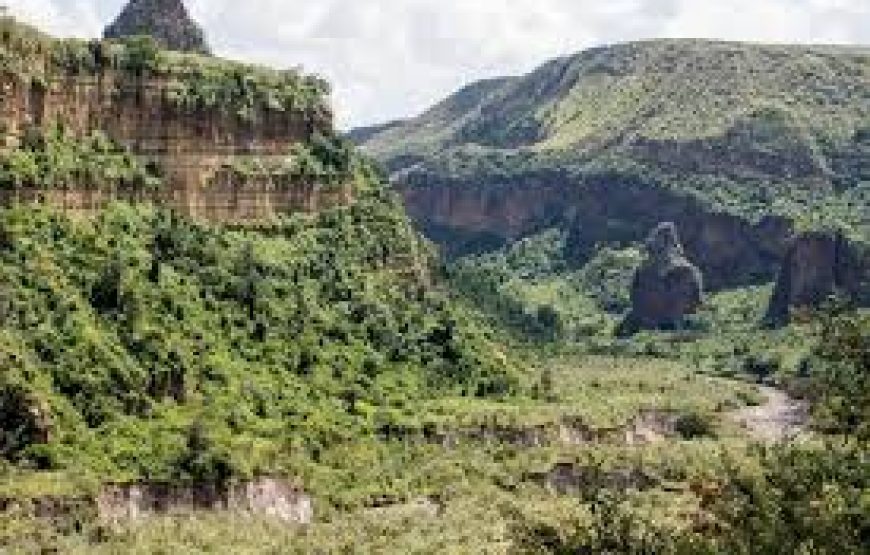 A Hiking Day to hell`s Gate National Park in Kenya.
